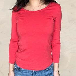 Red Michael stars supima cotton long sleeve tee